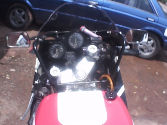 ขายรถ honda cbr สี่ สูบ 250 cc แต่งสวย ทะเบียนแท้พร้อมโอน ขายรถ honda cbr สี่ สูบ 250 cc แต่งสวย ทะเบียนแท้พร้อมโอน