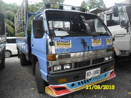 ขายรถ 6 ล้อ NPR 115