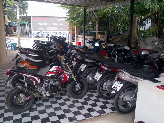 ขาย!!!!! มอเตอร์ไซด์หลายคัน หลายรุ่น รถราคาหลักพันขึ้นไปคับ มาซื้อรถได้ที่ หนองมน-บางแสนค๊าบ 088-2197709