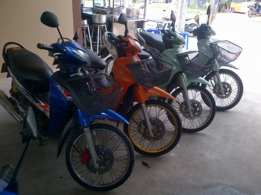 ขาย!!!!! มอเตอร์ไซด์หลายคัน หลายรุ่น รถราคาหลักพันขึ้นไปคับ มาซื้อรถได้ที่ หนองมน-บางแสนค๊าบ 088-2197709