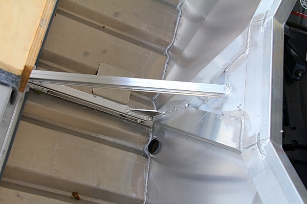 อลูคุณภาพสูง จากออสเครเลียของใหม่100\% อลูคุณภาพสูง จากออสเครเลียของใหม่100\%