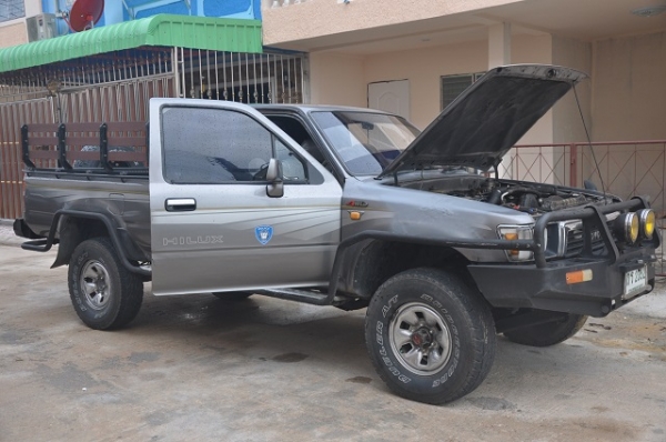 ขาย Toyota Hilux LN111 เครื่อง Toyota 2800 4WD TURBO พร้อมใช้