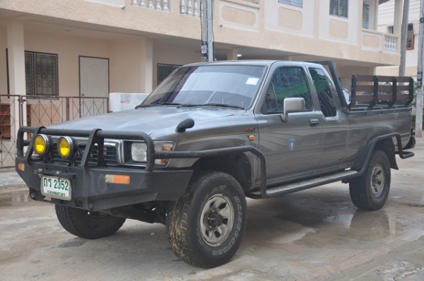 ขาย Toyota Hilux LN111 เครื่อง Toyota 2800 4WD TURBO พร้อมใช้