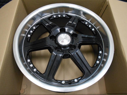 ขายล้อแม็กแต่ง ขอบ 17 ของใหม่ (4/100,5/114.3) 2 ชุด/ใส่-ถ่วงฟรีค่ะ