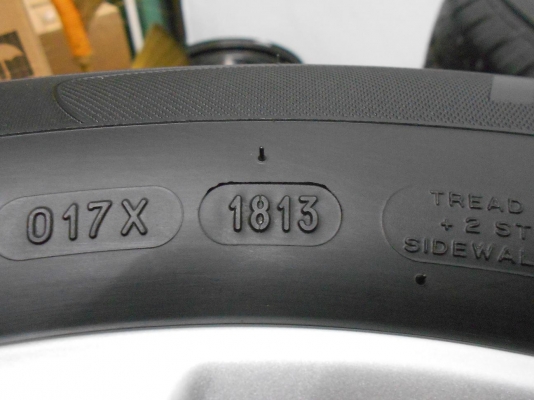 ขายล้อแม็ก All New Camry ขอบ 16 พร้อมยางมิชลินป้ายแดงปี 13/เทิร์นได้-ใส่ฟรีค่ะ ขายล้อแม็ก All New Camry ขอบ 16 พร้อมยางมิชลินป้ายแดงปี 13/เทิร์นได้-ใส่ฟรีค่ะ