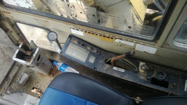 ขายแบคโฮ Komatsu 120 รุ่น 3 รถอยู่ที่อีสาน