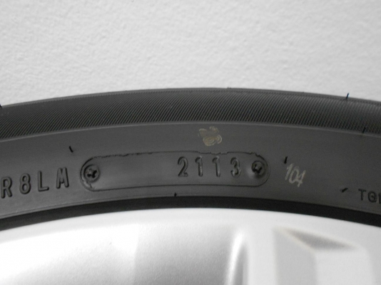 ขายล้อแม็ก All New Camry ขอบ 17 พร้อมยาง Dunlop ป้ายแดงปี 13/เทิร์นได้-ใส่ฟรีค่ะ ขายล้อแม็ก All New Camry ขอบ 17 พร้อมยาง Dunlop ป้ายแดงปี 13/เทิร์นได้-ใส่ฟรีค่ะ