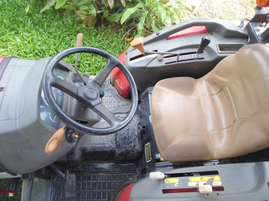 รถไถยันร์ม่า รุ่นEF352Tex 4WD 2เพลา อุปกรณ์ 4 อย่างมีดันหน้าใหม่  ผานใหม่LCS 5x22 ตัดหญ้าใหม่1.20ม.ของฮุย และโรตารี่สภาพใหม่ รถสภาพดี สนใจสอบถามได้ครับ