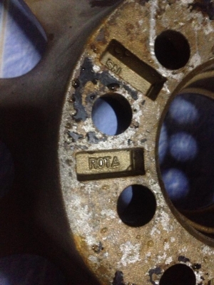 ขายล้อCE28 ROTA ขอบ18 กว้าง9.5-11 ถูกๆครับ