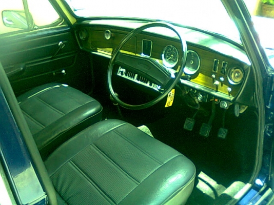 ขายคับขายออสติน 1300สวยๆน่ารักๆราคาถูกๆสภาพพร้อมใช้ทะเบียนแท้พร้อม โอนคับ ขายคับขายออสติน 1300สวยๆน่ารักๆราคาถูกๆสภาพพร้อมใช้ทะเบียนแท้พร้อม โอนคับ