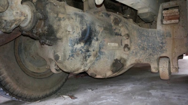 รถฮีโน่ 10 ล้อ ท้ายลาด 200 แรงม้า / รถแบคโฮ  ทูมิตรทูโม้  200A1 .  ( ขายคู่ )  สนใจติดต่อ 081 - 6079515