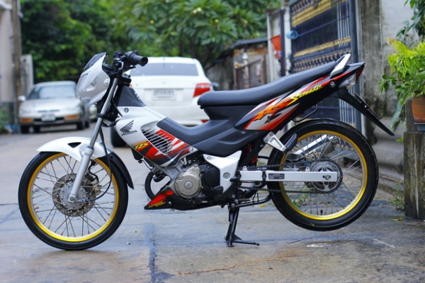 ขาย โซนิค เดิมๆ สวยๆ  ล้อทอง