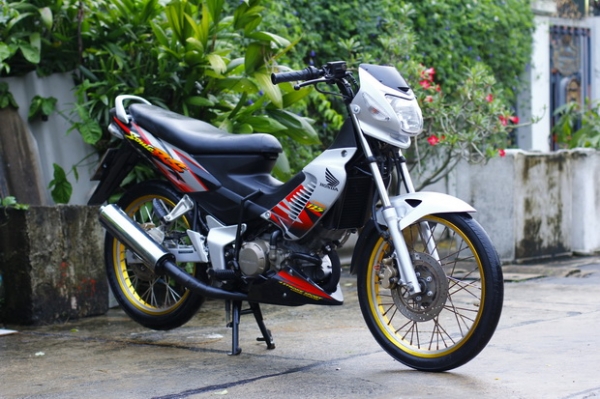 ขาย โซนิค เดิมๆ สวยๆ  ล้อทอง