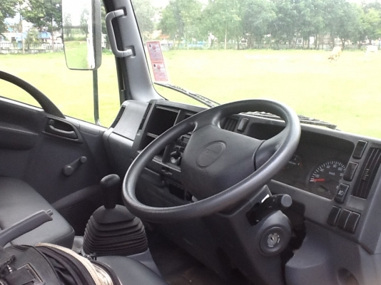 จองแล้วครับ ขอบคุณ คุณวิทยาขวัญทองมัดจำแล้วครับNMR  ปี55เครื่อง4JJ1E3N 130TURBOวิ่ง6พันกว่าโลรถไม่เตยเก็บสีขายที่765000บาทครับพ่อค้าตัดราคาสบายๆเอกสารพร้อมโอนจ้า