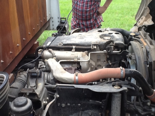 จองแล้วครับ ขอบคุณ คุณวิทยาขวัญทองมัดจำแล้วครับNMR  ปี55เครื่อง4JJ1E3N 130TURBOวิ่ง6พันกว่าโลรถไม่เตยเก็บสีขายที่765000บาทครับพ่อค้าตัดราคาสบายๆเอกสารพร้อมโอนจ้า