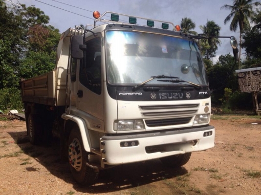 รถอีซูซุ 6 ล้อดั้ม FTR 200 แรงม้า ปี 50  สนใจตดต่อ 081 - 6079515