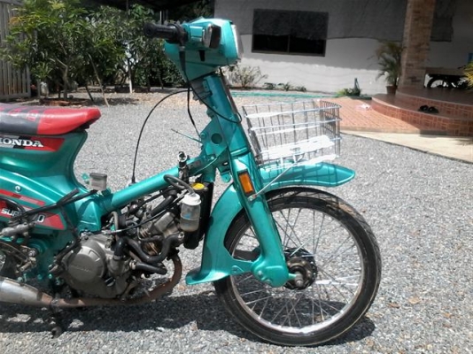 ขาย C700 วางเครื่องโซนิคเล่มทะเบียนเครื่องเครื่องแน่นๆสีสวยอะไหร่แต่งได้ตามรูปไม่ถอด ขาย 14500 บาท