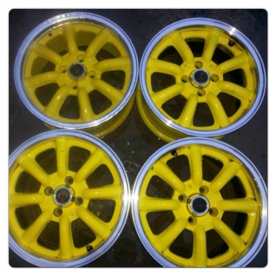 ขายล้อกล้วย ขอบ15 กว้าง7ราคา 7,300 B ราคาถูก