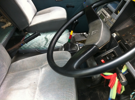 หลุดมัดจำแล้วครับ ใครสนใจ 6ล้อดั้ม ISUZU ร็อคกี้ สภาพดี พร้อมใช้งาน โทรมาได้เลยครับ