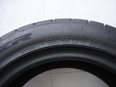 ขายเศษยาง 195-55-15 ปี 12 Nitto nt 555 ขายเศษยาง 195-55-15 ปี 12 Nitto nt 555