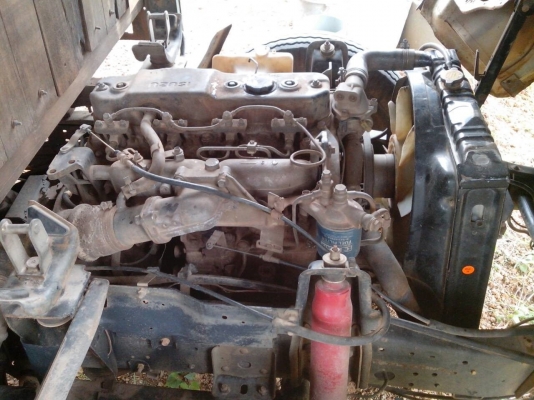 ขายด่วน isuzu nkr 110 แรง รถเบียร์ช้าง ห้างแท้ ยกหัวได้ เกียร์สั้น กระบะยาว     4.3ม.