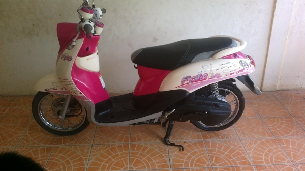 Yamha Fino เกย์แยก ปี 55