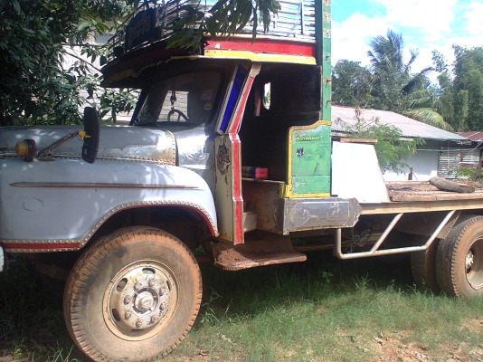 ขาย 10 ล้อ หน้ายาว  เครื่อง 165 แรง  เครื่องดี คัทซีสวย เฟืองท้ายมิตซูใหญ่ สามารถบรรทุกรถแบคโฮ รถเกี่ยวได้