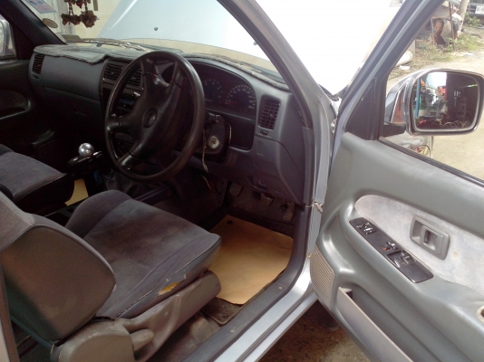 ขายไทเกอร์แค็บปี2000 เครื่อง3000 ตามสภาพ  รถบ้านเดิมไม่เคยทำสี