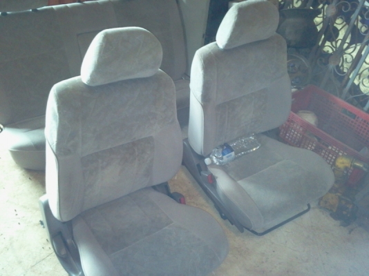 ขายเบาะd4d แค็ป1คู่ ,4ประตู1ชุด