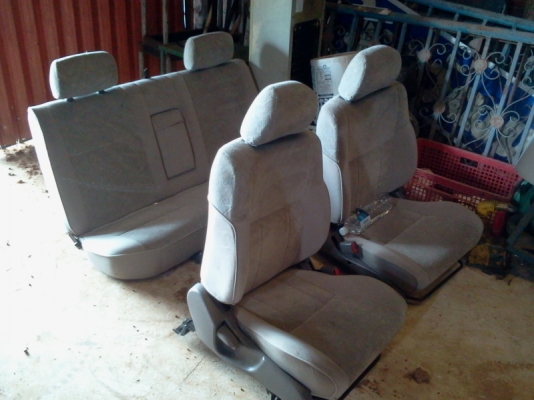 ขายเบาะd4d แค็ป1คู่ ,4ประตู1ชุด