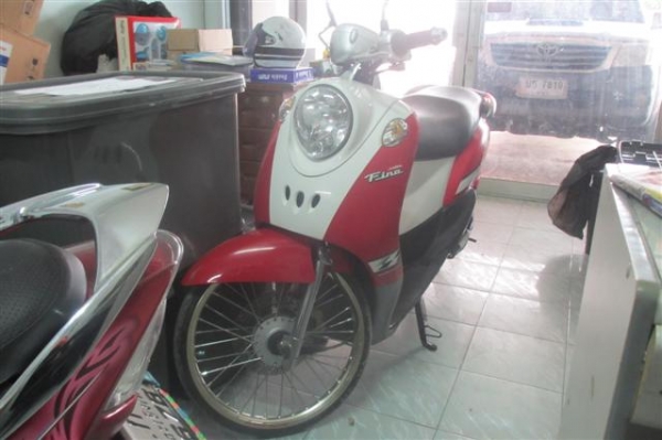 ขายเหมา/แยก 2 คัน MIO/FINO มีเล่มทะเบียนพร้อมชุดโอน อยู่ จ.ชลบุรี