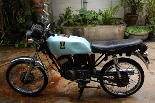 ขาย GTO เครื่องเดิม 10000บาท สีฟ้า มีเล่ม มีทะเบียน ไม่ขาดต่อภาษี