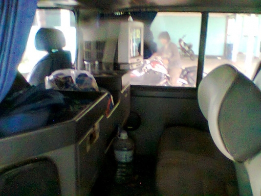 ขายรถตู้toyotaเครื่อง2.5พร้อมใช้เดิมๆรถบ้านจะชื้อคันไหม่