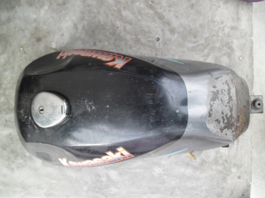 ถังน้ำมัน เซอร์ปีโก้