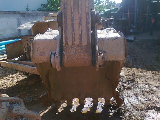 รถแบคโฮ SAMSUNG 210 LC เครื่องดี ปั้มดี ปั้ม K3V รถสวยกริ๊บ.ราคาต่อรองได้.