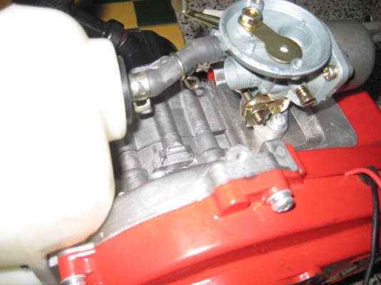 ขายเครื่องตัดหญ้าไม่มีหางและคาร์บูของใหม่1,000เเดียว