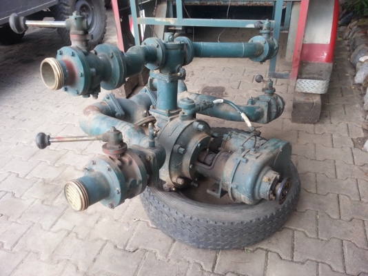 ขายปั๊มฉีดน้ำ ถอดจากรถดับเพลิง ใช้งานน้อยมาก สภาพดี