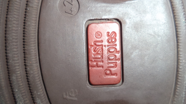 รองเท้าหนัง Hush Puppies เบอร์ 8 หรือ เบอร์ 42