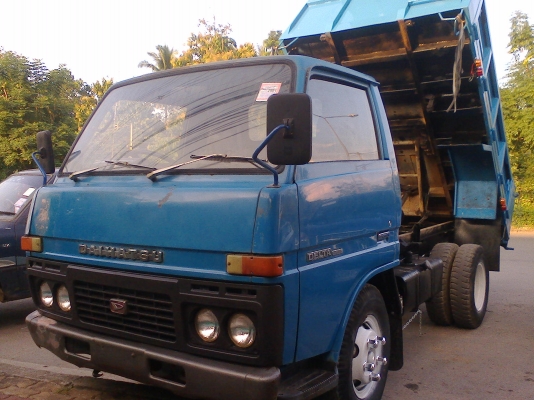 ขาย6ล้อดั้ม โคมัซสุ ปี29 เครื่อง85 เกียร์ดี คัดซีสวย ในเก๋งสวยครบ