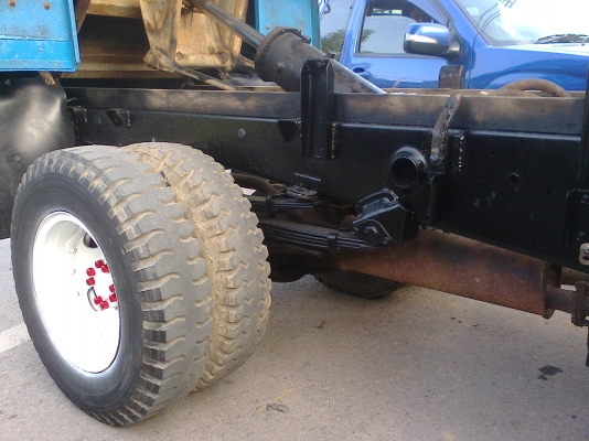 ขาย6ล้อดั้ม โคมัซสุ ปี29 เครื่อง85 เกียร์ดี คัดซีสวย ในเก๋งสวยครบ