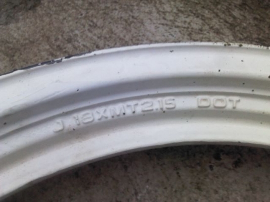 ขายล้อแม็ Suzuki GSXr 400 ขายล้อแม็ Suzuki GSXr 400