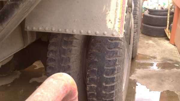 ต้องการขายรถพ่วง 18 ล้อ Mitsubishi ยูโร 1 ติดก๊าซ NGV