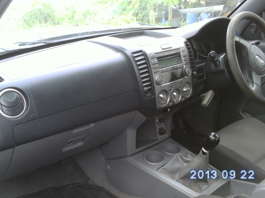 ขาย ฟอร์ดเรนเจอร์คอมมอลเร็ว ปี 50 โทร 0868681627   ลดราคา 290000 =ช้าอดร้อนร้อน