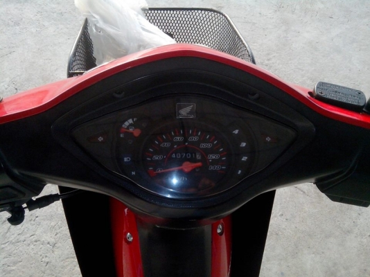 ขายเวฟ 100 S U-BOX ปี 52 รุ่นท้ายดำ คาร์บูตัวสุดท้าย ทะเบียนไม่ขาด เล่มพร้อมโอน