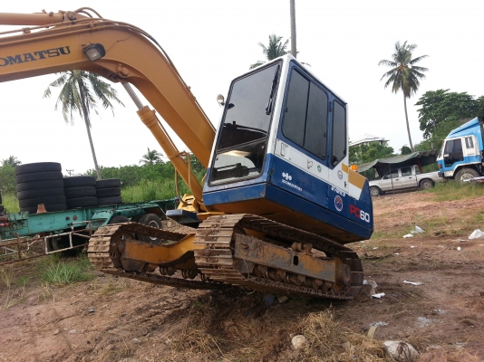 ขายด่วน KOMATSU PC 60-6 8xxx ช.ม สภาพสวยไฟฟ้าครบ