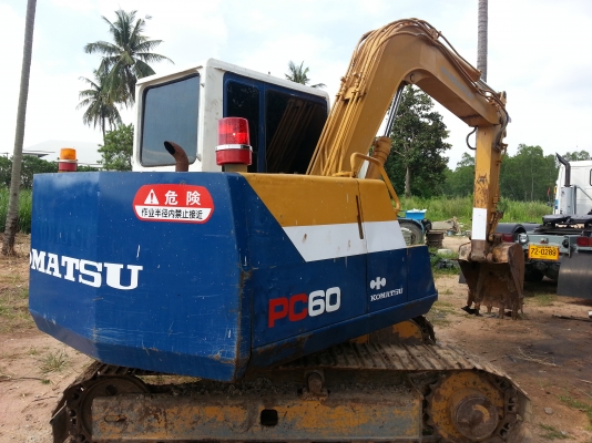 ขายด่วน KOMATSU PC 60-6 8xxx ช.ม สภาพสวยไฟฟ้าครบ
