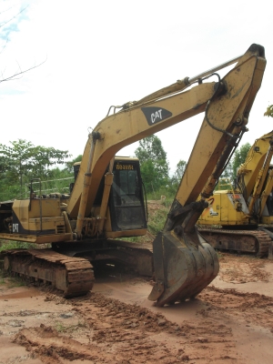 ขาย แบ็คโฮ cat e120b (มี VDO)