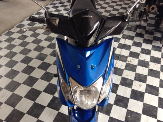 ขาย!!! ฮอนด้าCZi ปี52 เครื่องเดิมแน่นๆ ทะเบียนครบ ภาษไม่หมด