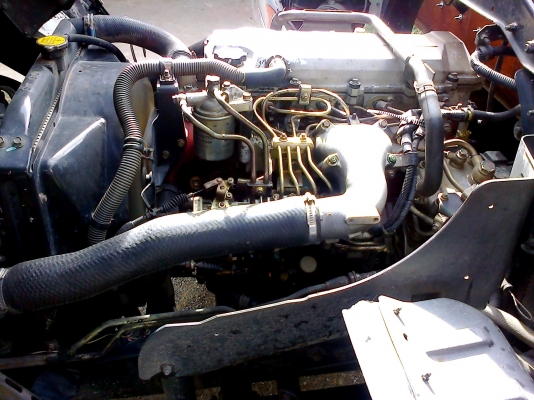 6 ล้อกลาง HINO MEGA *Euro.2* FC4J 175 แรงม้า+Turbo+Inter *ยาว 6.50 ม.* รถสวยจริง *รถห้างแท้* *.ปี.49.*