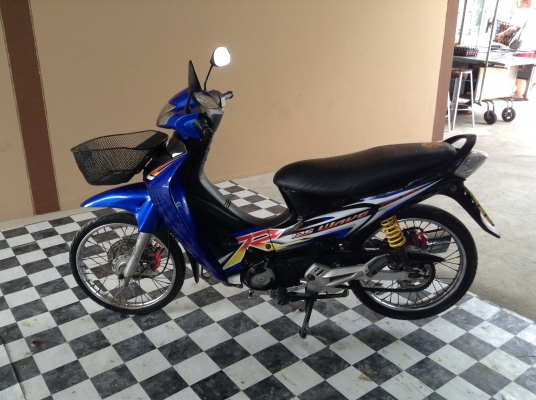 ขาย!!!เวฟ125R กุญแจใหญ่ ดิสหน้าหลัง ปี48 เครื่องเดิมแน่นๆ ทะเบียนครบ ภาษีไม่หมด